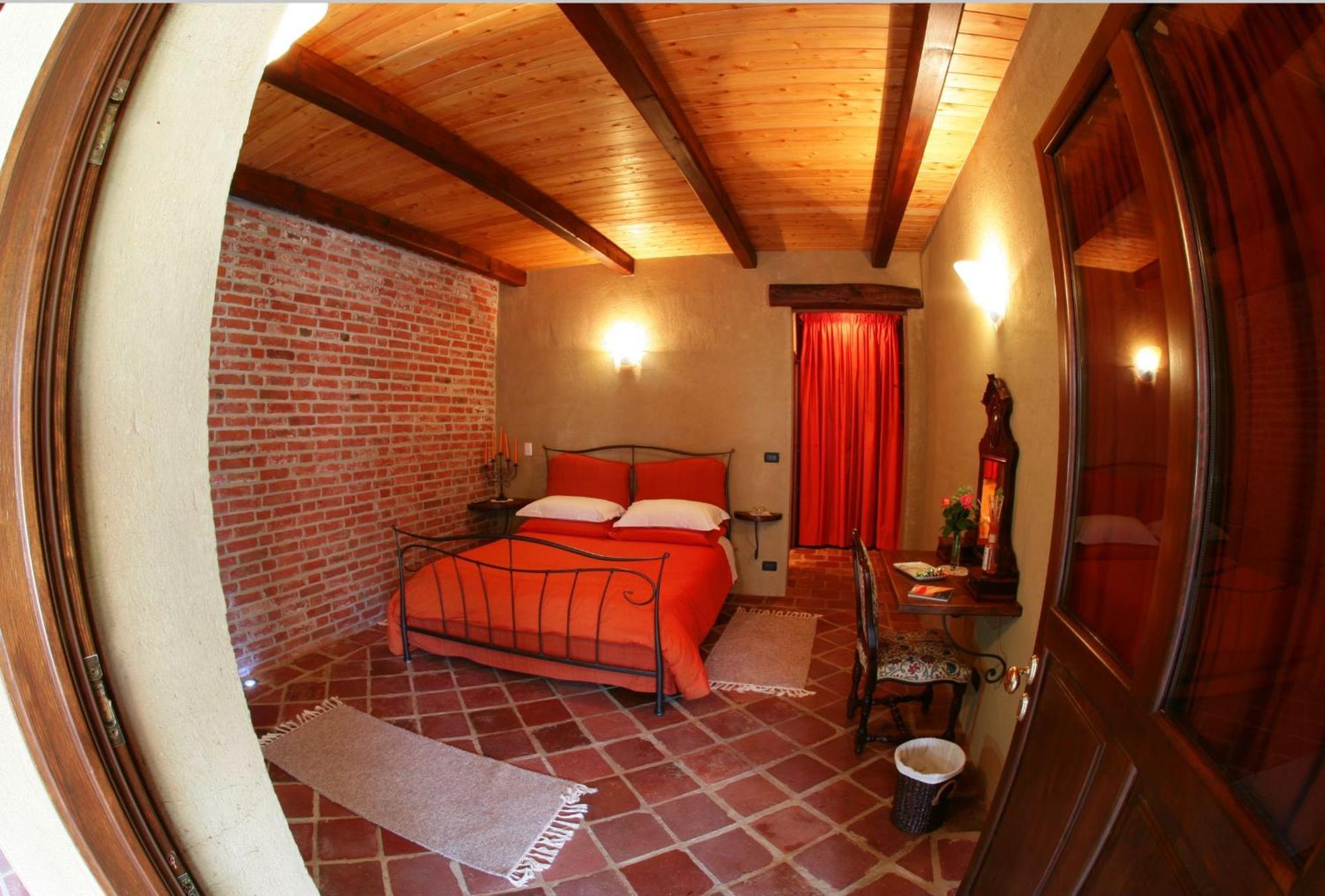 Le Soleil Villa Vigone Room photo